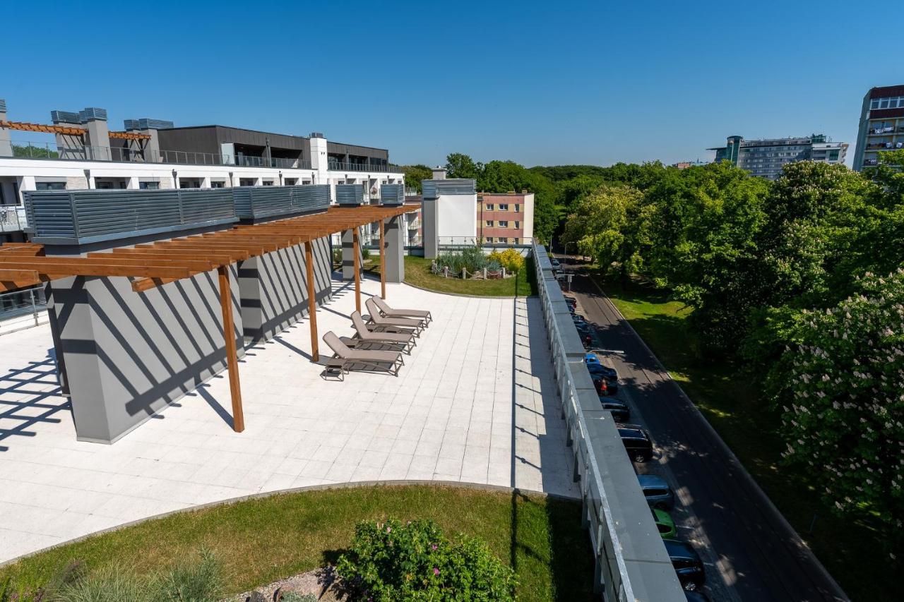 Ferienwohnung Nadmorskie Tarasy Kolberg Exterior foto